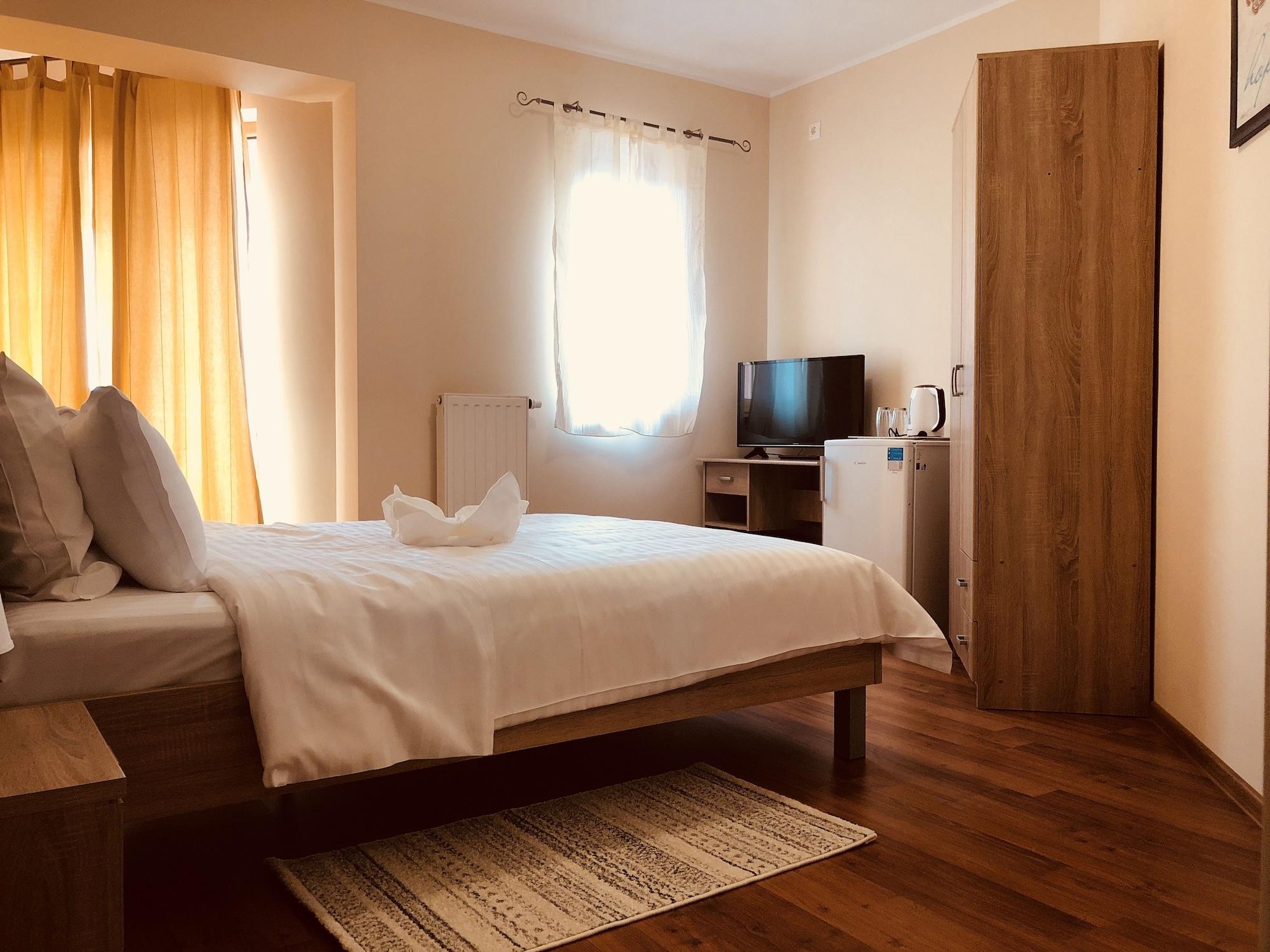 Monte Carlo Palace Rooms Bucureşti Ngoại thất bức ảnh