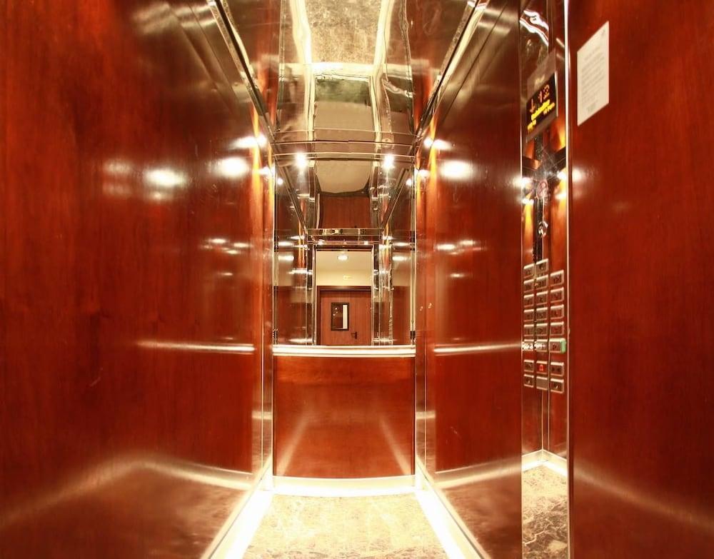 Monte Carlo Palace Rooms Bucureşti Ngoại thất bức ảnh