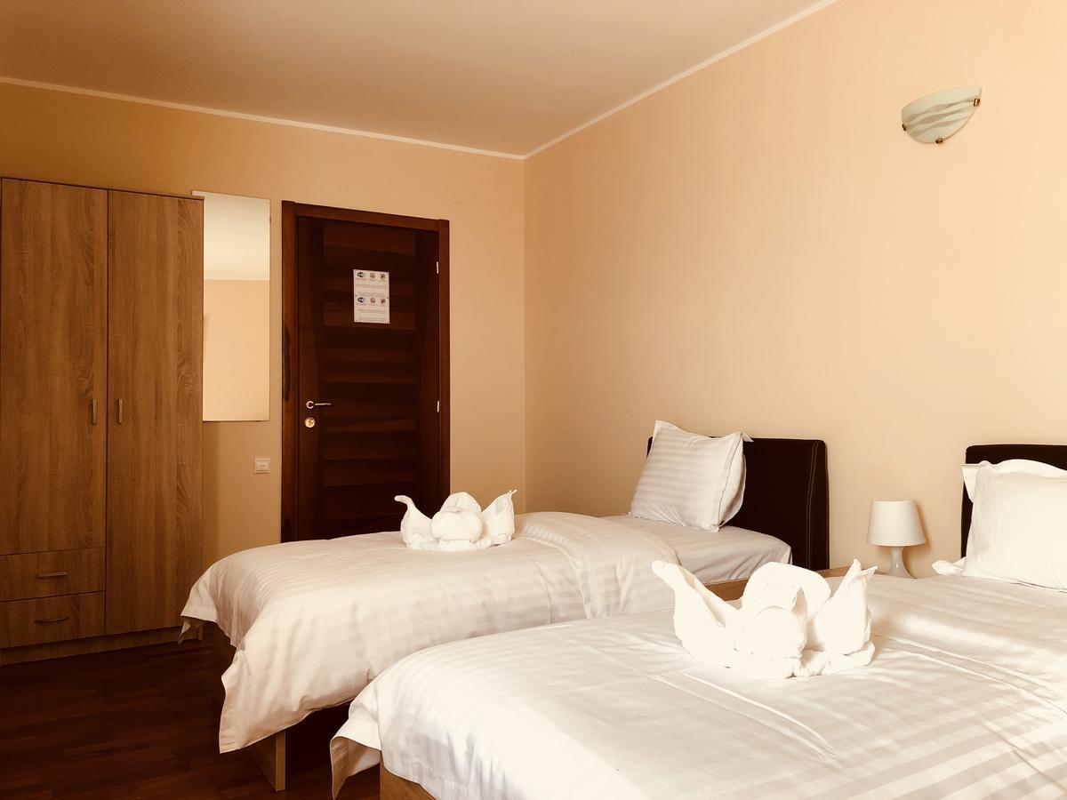 Monte Carlo Palace Rooms Bucureşti Ngoại thất bức ảnh