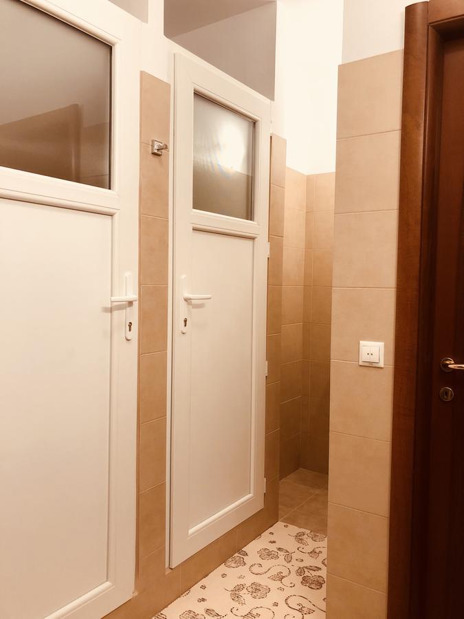 Monte Carlo Palace Rooms Bucureşti Ngoại thất bức ảnh